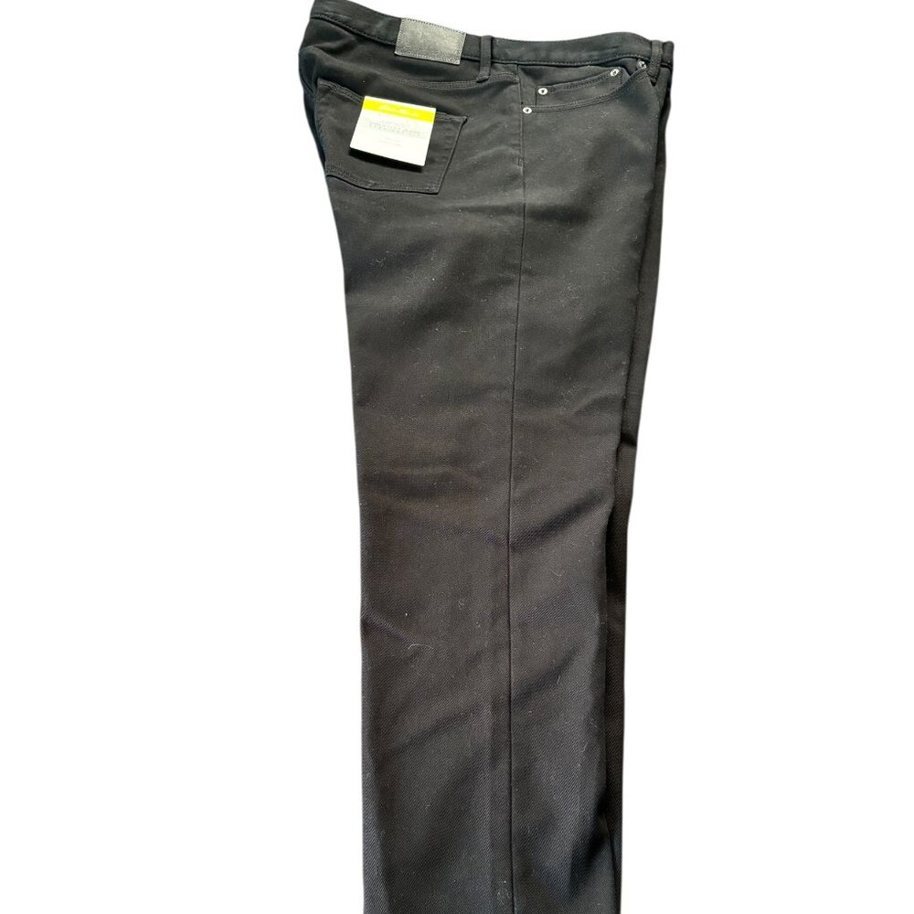 Eddie Bauer Men's Flannel Lined Straight Fit Stretch Jeans